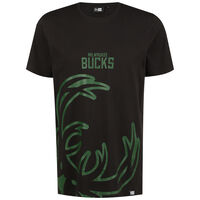 NBA Milwaukee Bucks Enlarged Logo T-Shirt Herren
