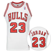 NBA Chicago Bulls Home 1995-96 Michael Jordan Trikot Herren image number 0